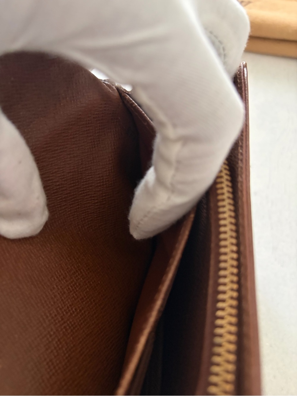 Louis Vuitton Monogram Etoile
Portefeiulle Sarah Wallet - Picture 14 of 15